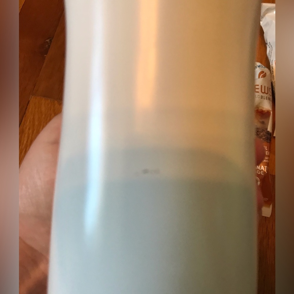 Cirkul Water bottle and flavors